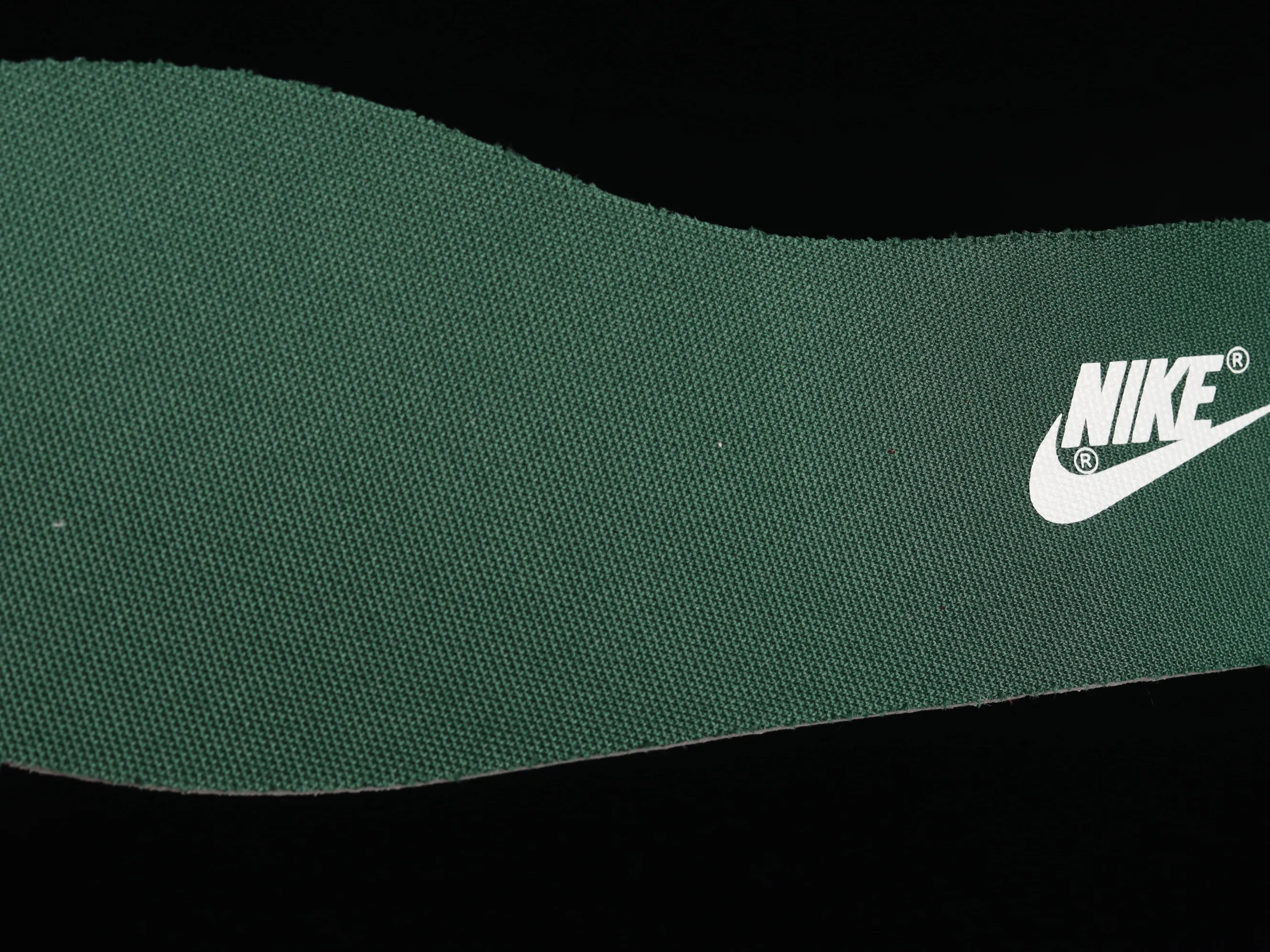 All categories Nk SB Dunk series Nk SB Dunk Low low-top sneakers C version Nk SB Dunk Low "Gorge Green" bean paste green color SB low-top casual sneakers FB7160-161